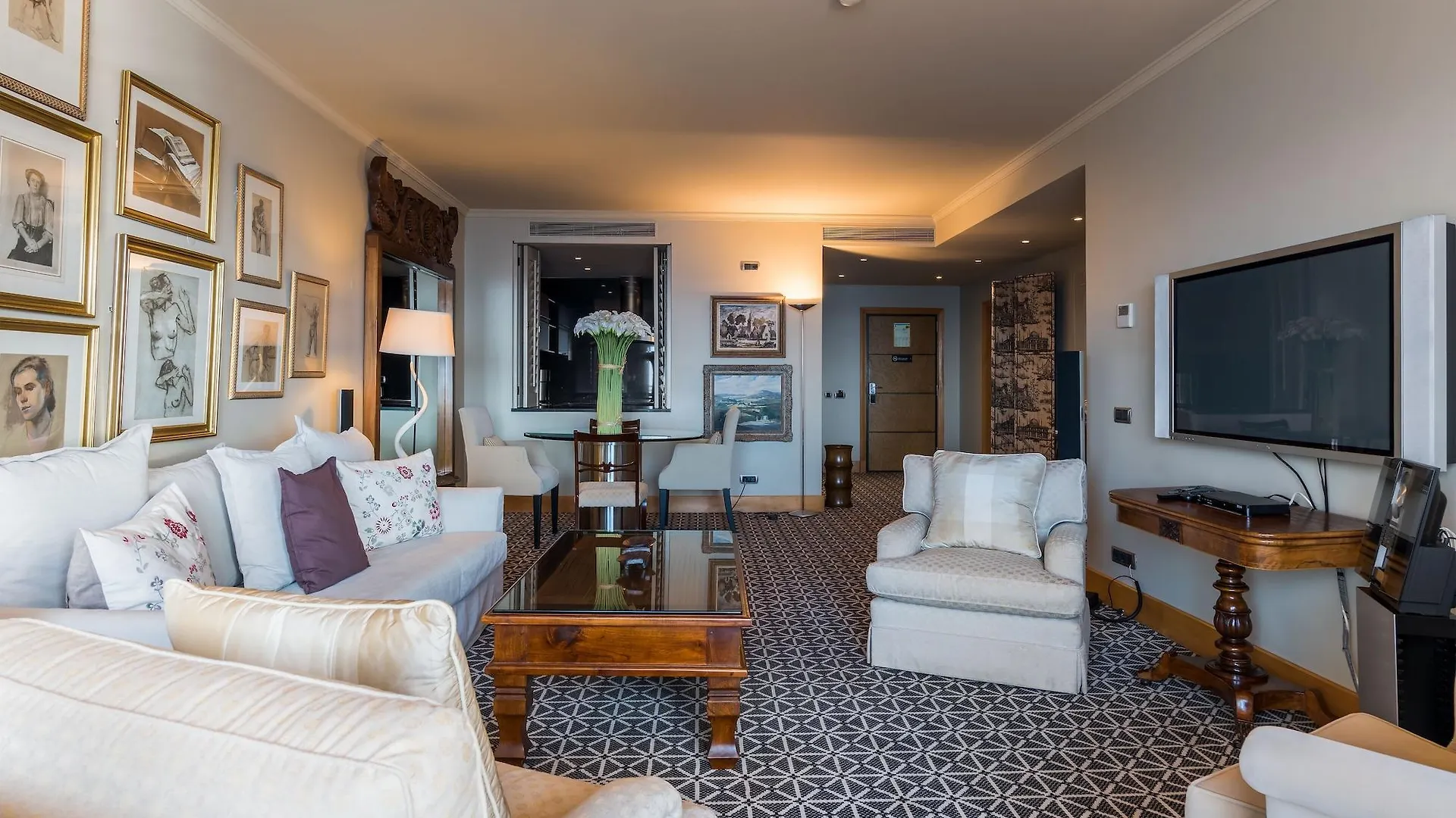 Royal Savoy - Ocean Resort - Savoy Signature Funchal  Funchal (Madeira)